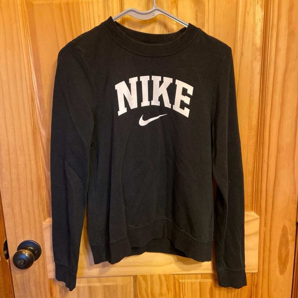 Nike Women's Black Crew Neck Sweater